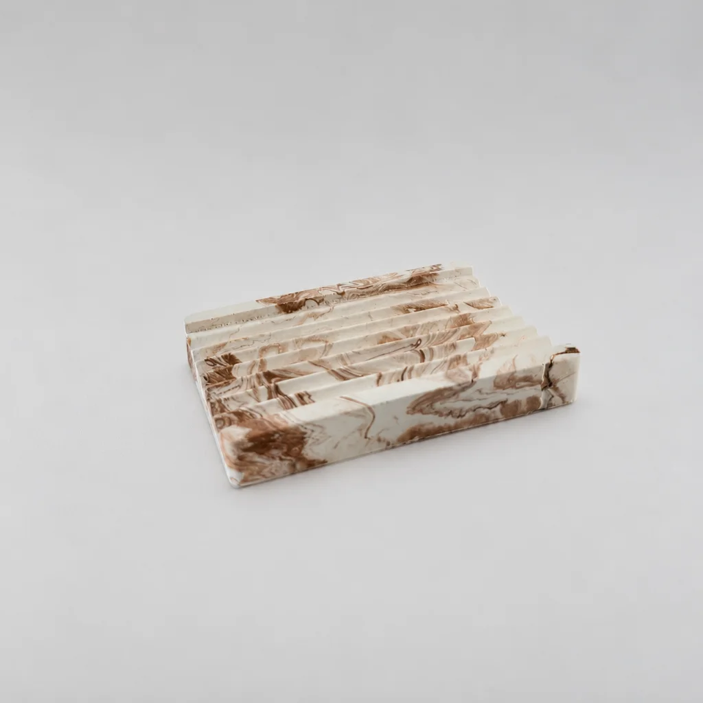 Porte-savon M1 marbré marron – Lueur & Mousse