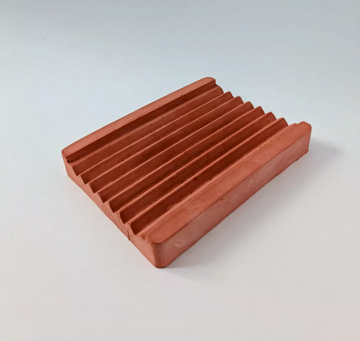 Porte-savon M1 terracotta – Lueur & Mousse