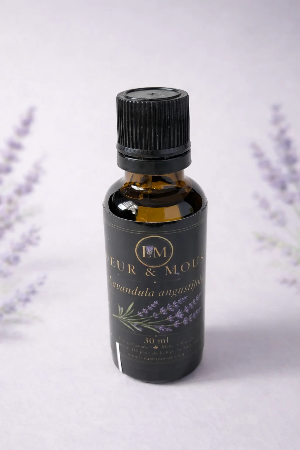 Huile essentielle de lavande bio, famille florale – Lueur & Mousse